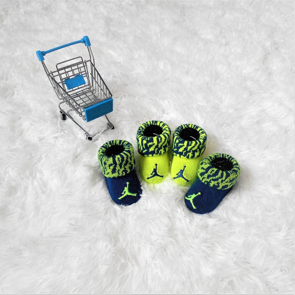 Nike Jordan Infant Booties 2 Pack Baby Newborn 0-6 Mo Navy Neon